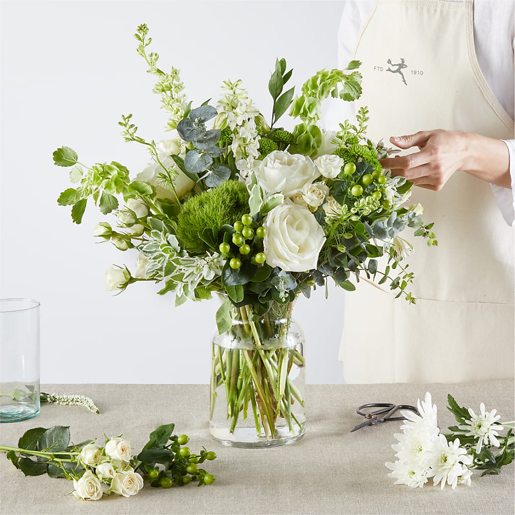 Irish Garden - A Florist Original – More Than Flowers, Jackson MS