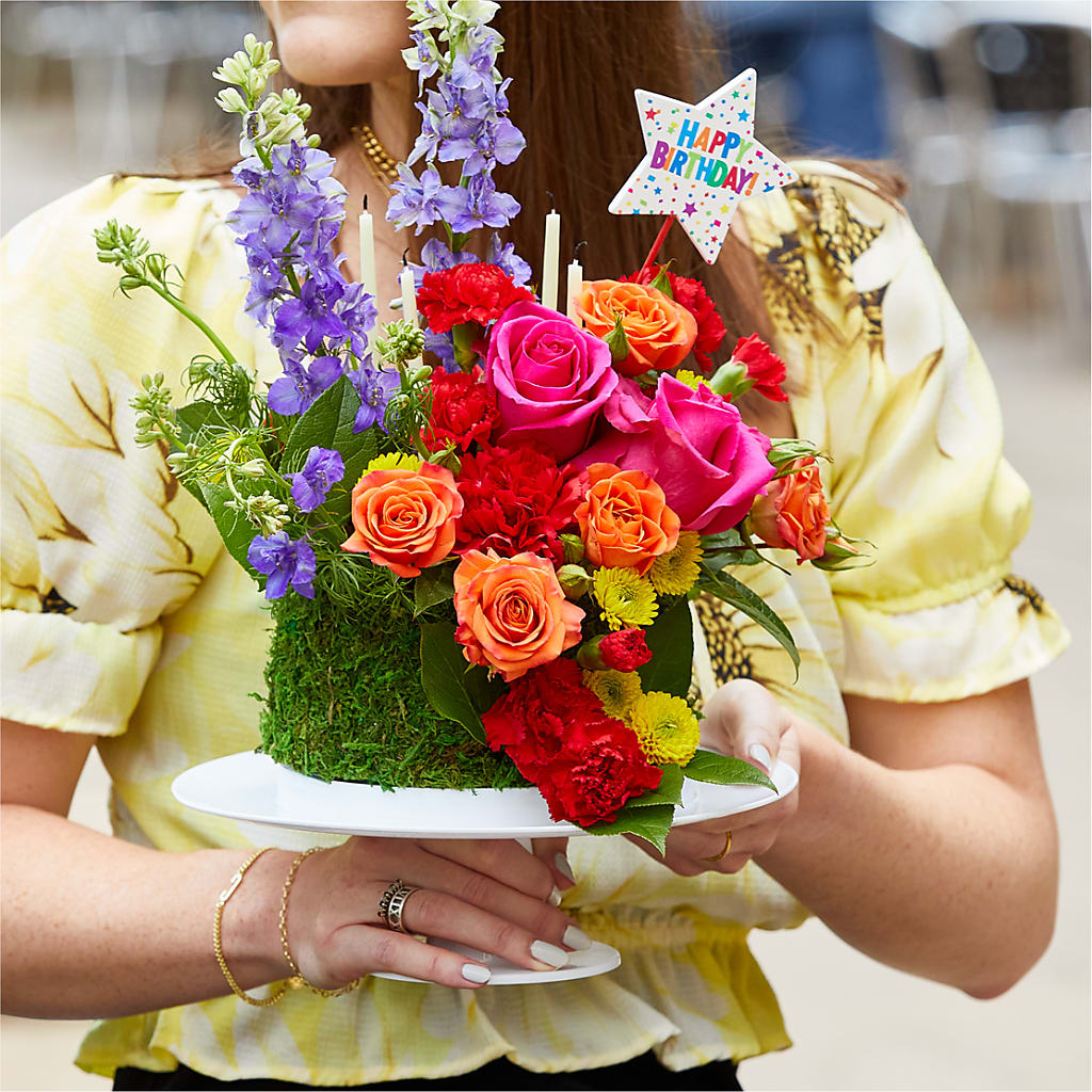 Best Year Yet Floral Cake – More Than Flowers, Jackson MS