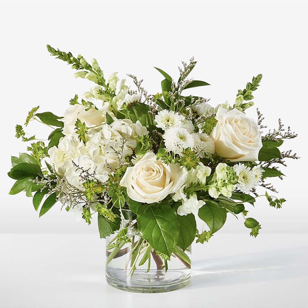Hint of Vanilla Bouquet – More Than Flowers, Jackson MS