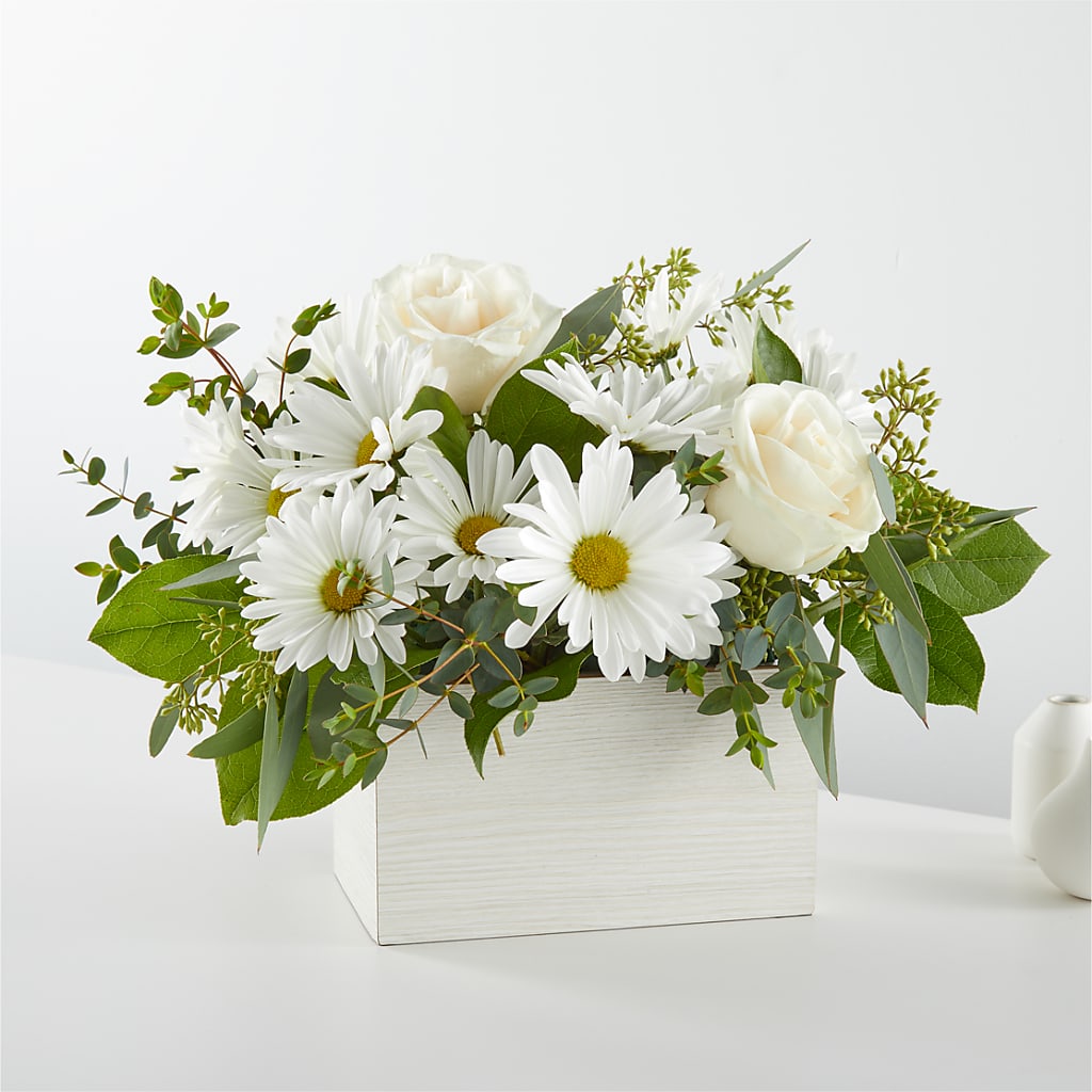 Fresh Linen Box Bouquet –  More Than Flowers, Jackson MS