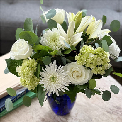 Snowy Dreams Bouquet –  More Than Flowers, Jackson MS