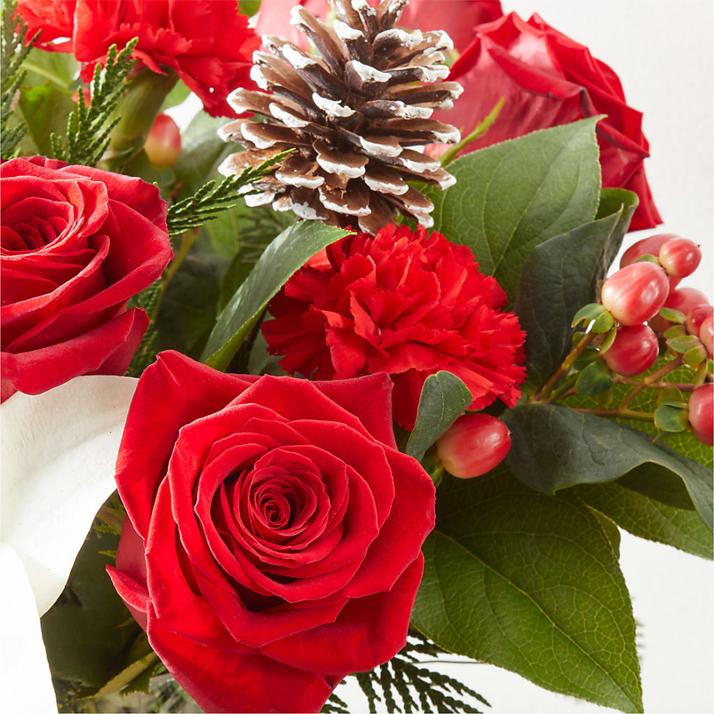 Oh So Jolly Bouquet –  More Than Flowers, Jackson MS