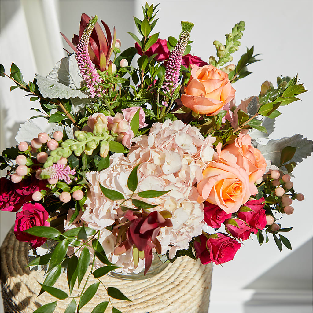 Glitz & Glam Bouquet –  More Than Flowers, Jackson MS